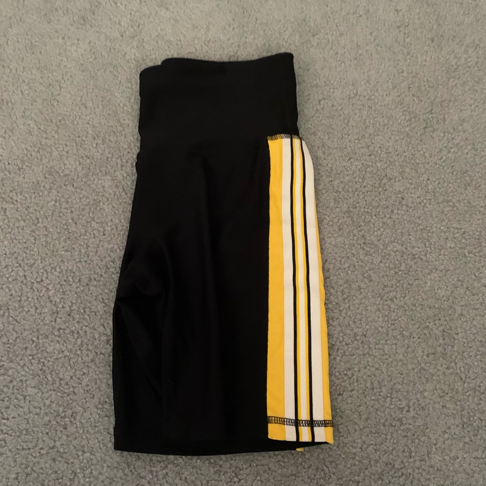biker shorts